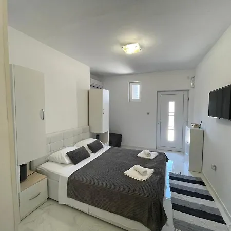 Apartman Primus Strbic