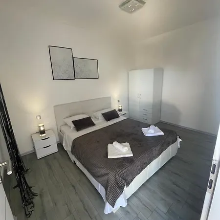 Primus Strbic Apartman