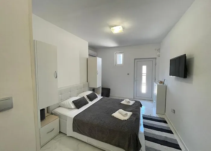 Apartman Primus Strbic