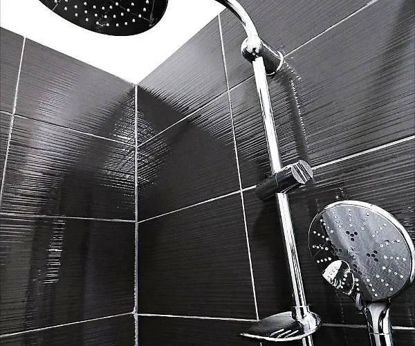 Primus Strbic Apartman *