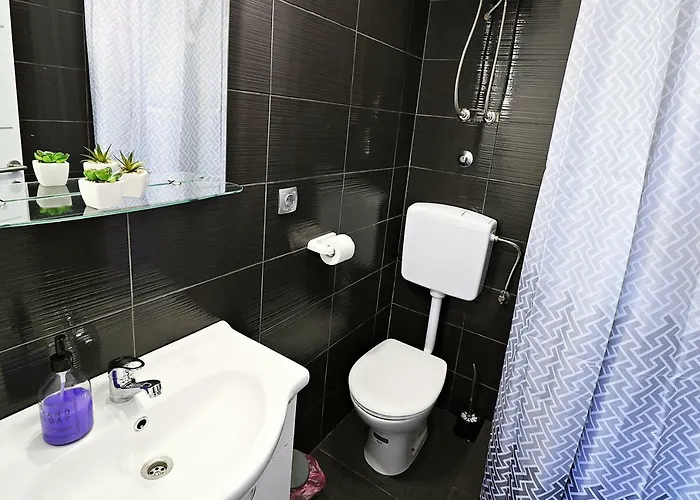 Primus Strbic Apartman *